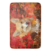 Pembroke Welsh Corgi Puppy Dog in Red Leaves Badmat (Voorkant Verticaal)