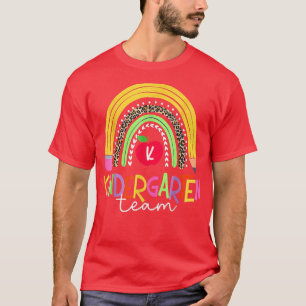 Pencil Rainbow Kindergarten Team, eerste dag terug T-shirt