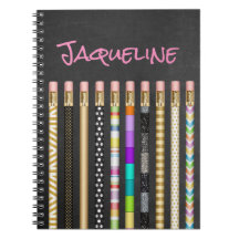 Pencils en borden, speciaal aangepast