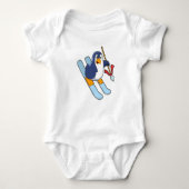 Penguin als Skier met Ski Romper (Voorkant)