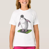 Penguin als Snowboarder met Snowboard T-shirt (Voorkant)