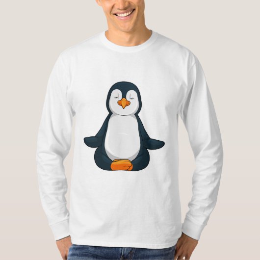 Penguin at Yoga Fitness in Sitting T-shirt (Voorkant)