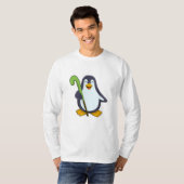 Penguin bij Hockey met Hockey bat T-shirt (Voorkant volledig)
