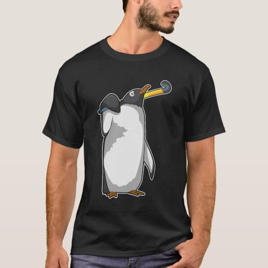 Penguin bij Hockey met Hockey stick T-shirt (Voorkant)