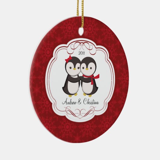 Penguin Couple Love Cute Kerstannament Keramisch Ornament (Rechts)