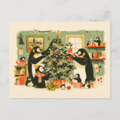 Penguin Family Decorating Christmas Tree Postcard Feestdagenkaart (Voorkant)
