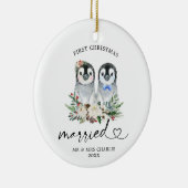 Penguin First kerst gehuwde sierescadeau Keramisch Ornament (Rechts)