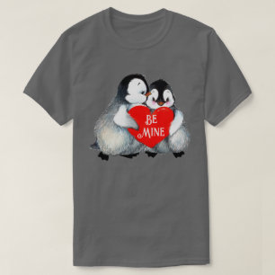 Penguin Hug Heart De knop Teksthart aanpassen T-shirt