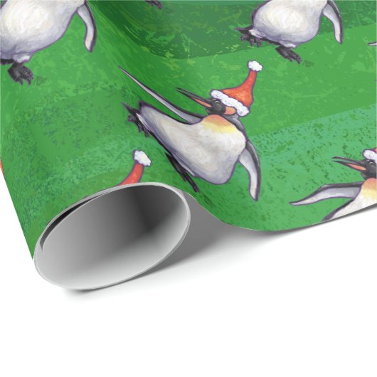 Penguin in Santa Hat Pattern on Green Cadeaupapier (Rol Hoek)