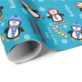Penguin kerstmis gepersonaliseerd cadeaupapier (Rol Hoek)