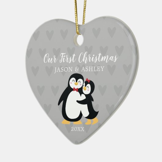 Penguin Love ons First Kerstfeest Keramisch Ornament (Links)