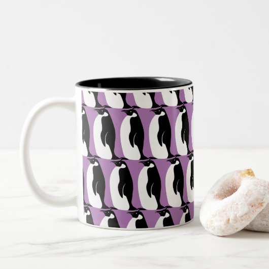 Penguin Pattern Paars Black White Tweekleurige Koffiemok (Met donut)