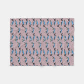 Penguin Pool Party Fleece Deken (Stoffig Roze) (Voorkant (Horizontaal))