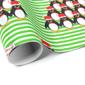 Penguin Pyramid Green Stripe Kerstmis Cadeaupapier (Rol Hoek)