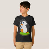 Penguin Soccer player Soccer T-shirt (Voorkant volledig)