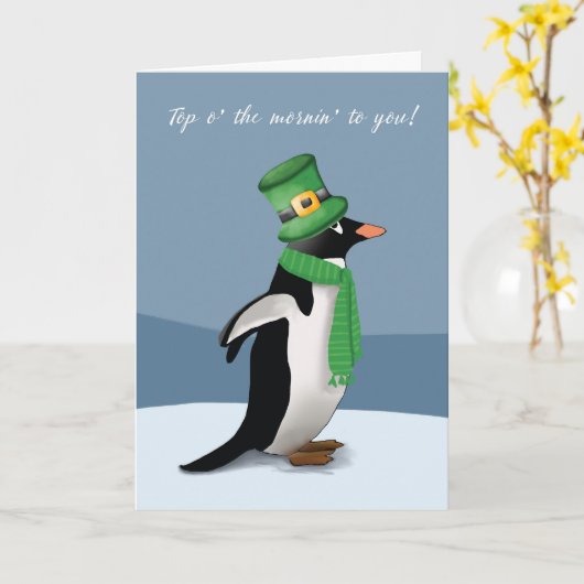 Penguin Wearing Green met Funny St. Patricks Day Kaart (Gele Bloem)