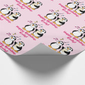 Penguins Singing Happy Birthday Name  Cadeaupapier (Hoek)