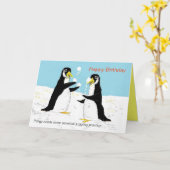 Pengy pinguïn sneeuwbal jongleren.Verjaardag Kaart (Gele Bloem)