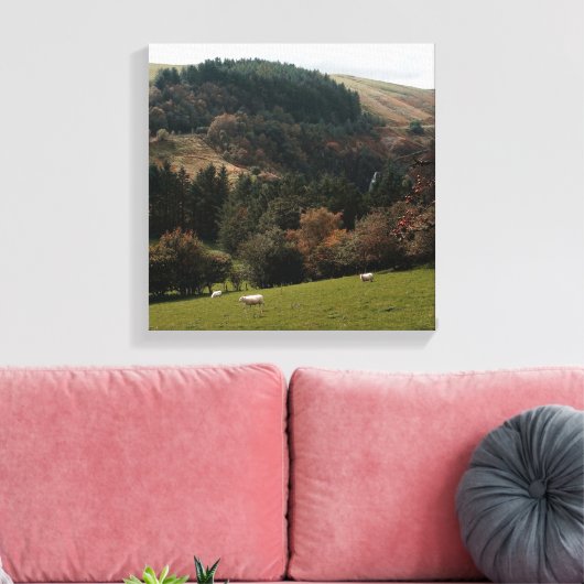 Pennant Valley Wales Canvas Afdruk (Insitu (Woonkamer))