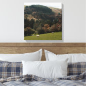 Pennant Valley Wales Canvas Afdruk (Insitu (Slaapkamer))