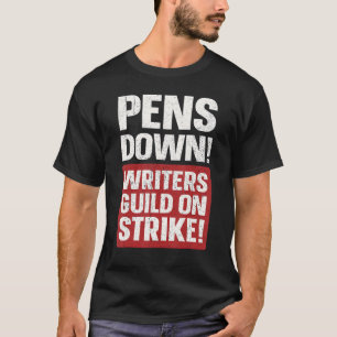 Pennen Down Writers Guild op Strike Anti AI Chatbo T-shirt