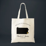 Pennsylvania Destination Wedding Welcome Bag Tas<br><div class="desc">Het weekend van de bruiloft heet cadeautas voor gasten uit de stad voor je bruiloft,  met afbeelding uit Pennsylvania,  met gouden hart.  Vul tas met je favoriete godies.</div>