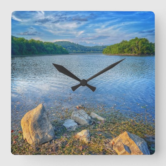 "Pennsylvania Lakeside"  Vierkante Klok (Voorkant)