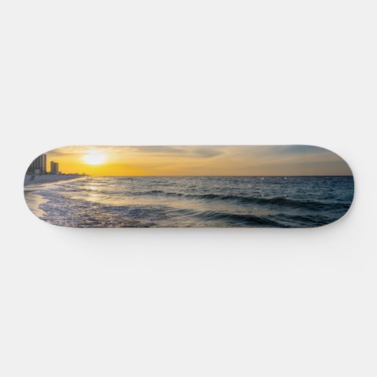 Pensacola Splashing Waves Sunrise Skateboard (Horizontaal)