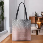 Penseel metalen Roos Gold Silver Glitter Monogram Tote Bag<br><div class="desc">Roze roze roze en bleekroze en zilverkleurige faux sparkle en driftig metalen Folie zonder roestvrijstalen Elegant monogram Book Bag. Deze Book Bag kan worden aangepast om uw initiaal en voornaam op te nemen en wordt gegeven als cadeau voor Kerstmis,  Sweet 16 Birthday,  Vrijgezellenfeest of een bruiloft.</div>