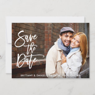 Penseel Script Couple Photo Save the Date W Kaart