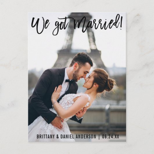 Penseel Script Modern We hebben een gehuwde paarse Briefkaart (Voorkant)