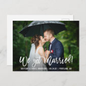 Penseel Script Modern We hebben gehuwde foto Briefkaart (Voorkant / Achterkant)