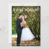 Penseel Script We Got Married Celebration Uitnodig Aankondiging (Voorkant)