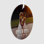 Penseelscript Eerste Kerstmis Mrs. Foto Ornament (voorkant)