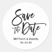 Penseelscript Sla de datumenvelopverzegeling op Ronde Sticker (Voorkant)