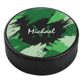 Penseelstreken tinten groene naam met monogram hockey puck (3/4)