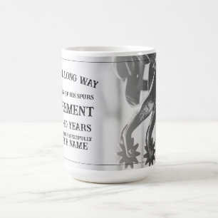 Pensioen aankondiging met oude sporen koffiemok