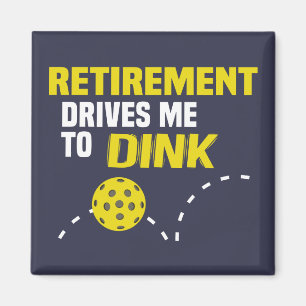 "Pensioen drijft me tot drinken" Pickleball Magnet