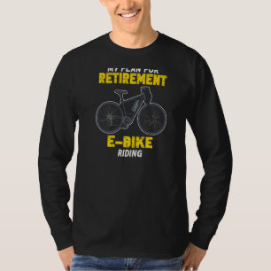 Pensioen pensioen E fiets rijden elektrische fiets T-shirt