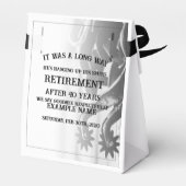 Pensioenaankondiging met oude sporen bedankdoosjes (Achterkant)