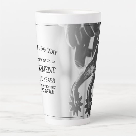 Pensioenaankondiging met oude sporen latte mok (Voorkant)