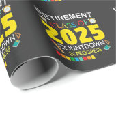 Pensioenklasse van 2025 aftellen in proces cadeaupapier (Rol Hoek)