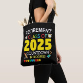 Pensioenklasse van 2025 aftellen in proces tote bag (Dichtbij)