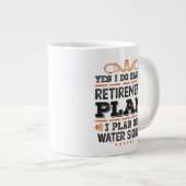 Pensioenplan Water skiën Gift Funny Grote Koffiekop (Voorkant rechts)