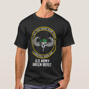 Pensionado Groene Baret Funny Oude Man Amerikaanse T-shirt
