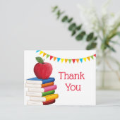 pensionering leraar, Apple, leraar die met pensioe Uitnodiging Briefkaart (Staand voorkant)