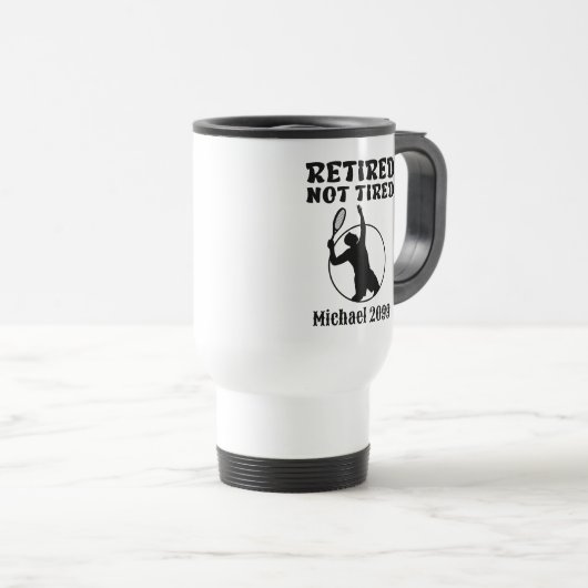 Pensionering niet vermoeide tennisser reisbeker (Voorkant rechts)