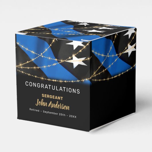 Pensionering van politiefunctionaris met blauwe li bedankdoosjes (Voorkant Zijde)