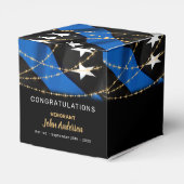 Pensionering van politiefunctionaris met blauwe li bedankdoosjes (Achterkant)