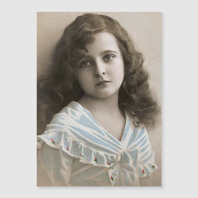 Pensive  Girl (Voorkant)